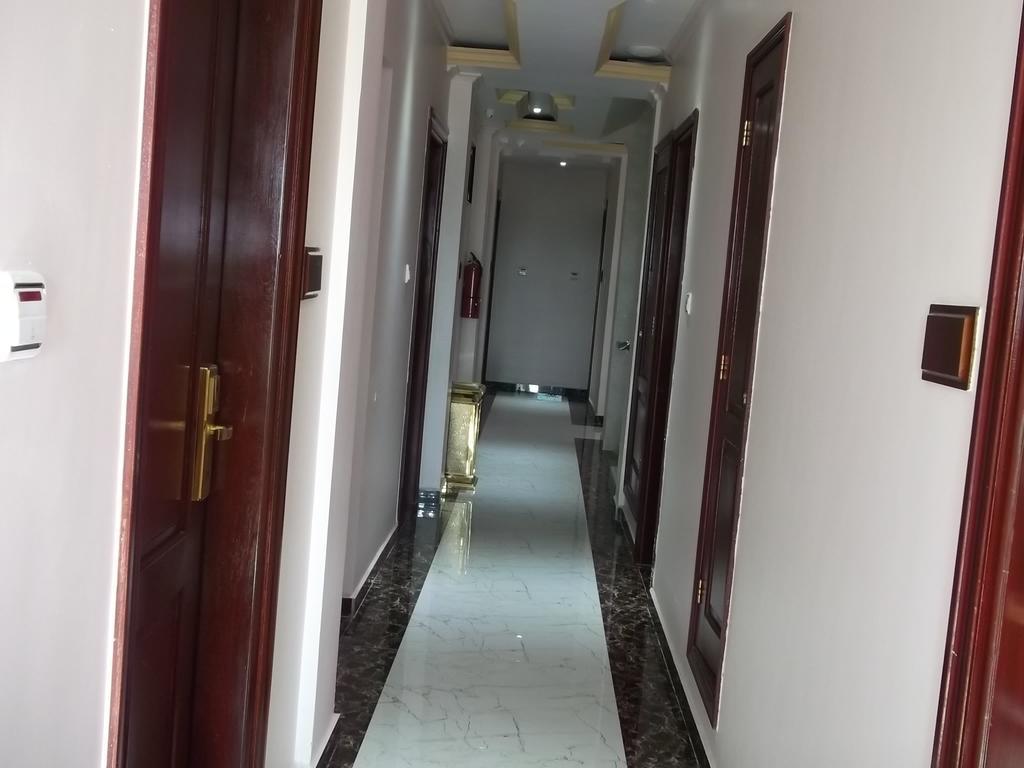 Star City Hotel Dar es Salaam Quarto foto